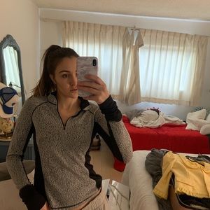 SOLD Ideology quarter zip long sleeve women’s workout